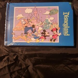 Disneyland Autograph & Photo Book With Pen